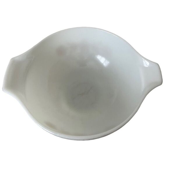 Mid century Pyrex milk glass vintage gold butterfly pattern 2.5 quart bowl - Picture 5 of 10